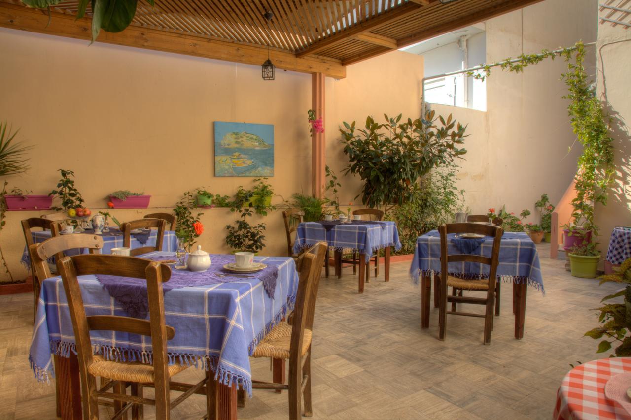 Hotel Mochlos Exterior photo